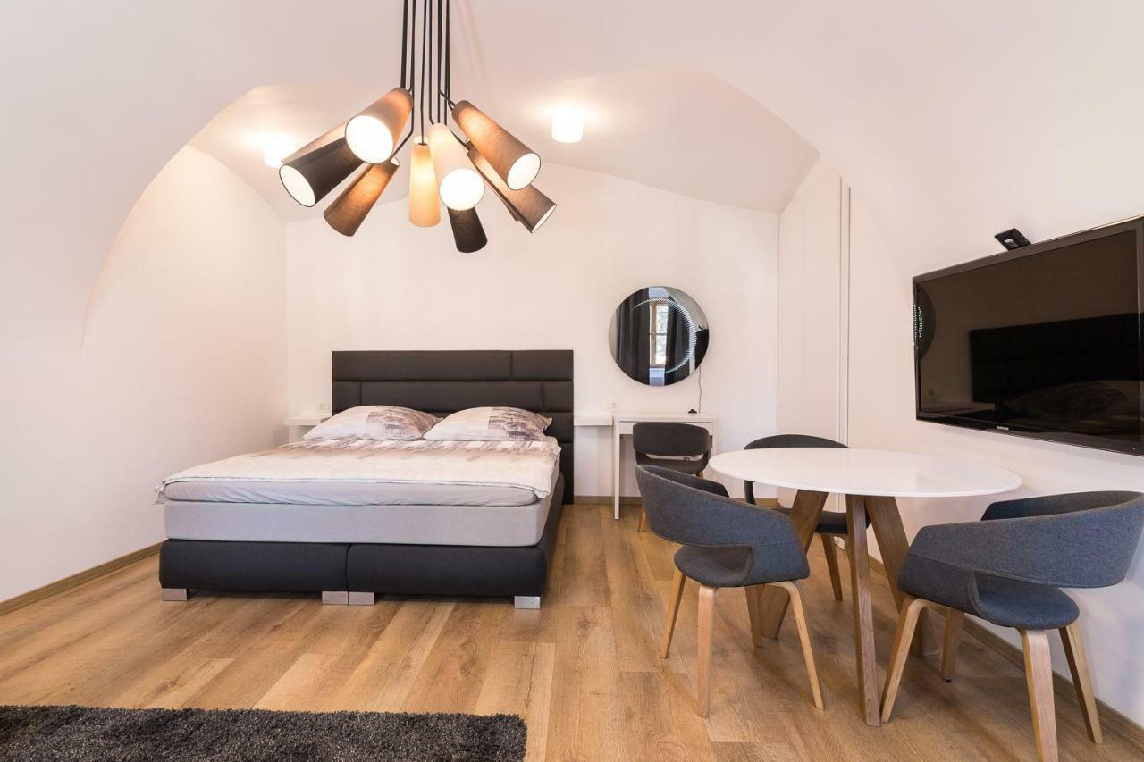 St. Marks Apartment 1 Загреб Екстериор снимка
