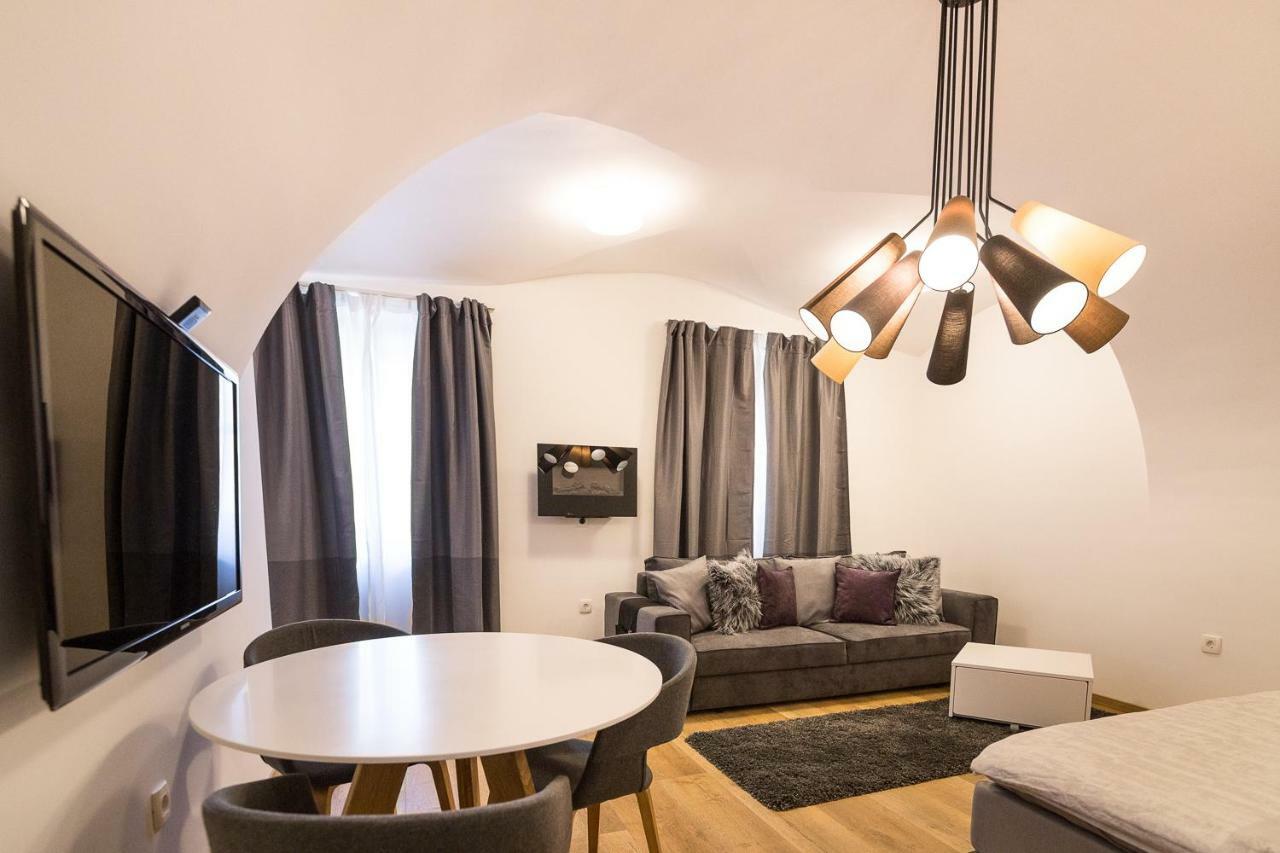 St. Marks Apartment 1 Загреб Екстериор снимка