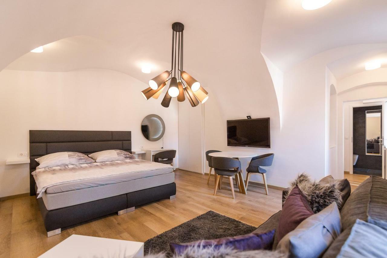 St. Marks Apartment 1 Загреб Екстериор снимка